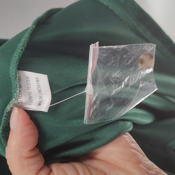 Jodifl Green Velour Button Up Dress Long Sleeve Size Medium - Picture 5 of 7